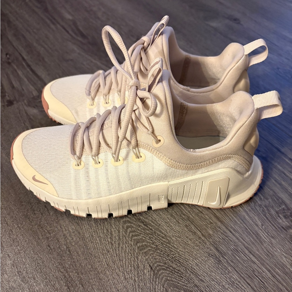 Nike Free Metcon 6 Sneakers